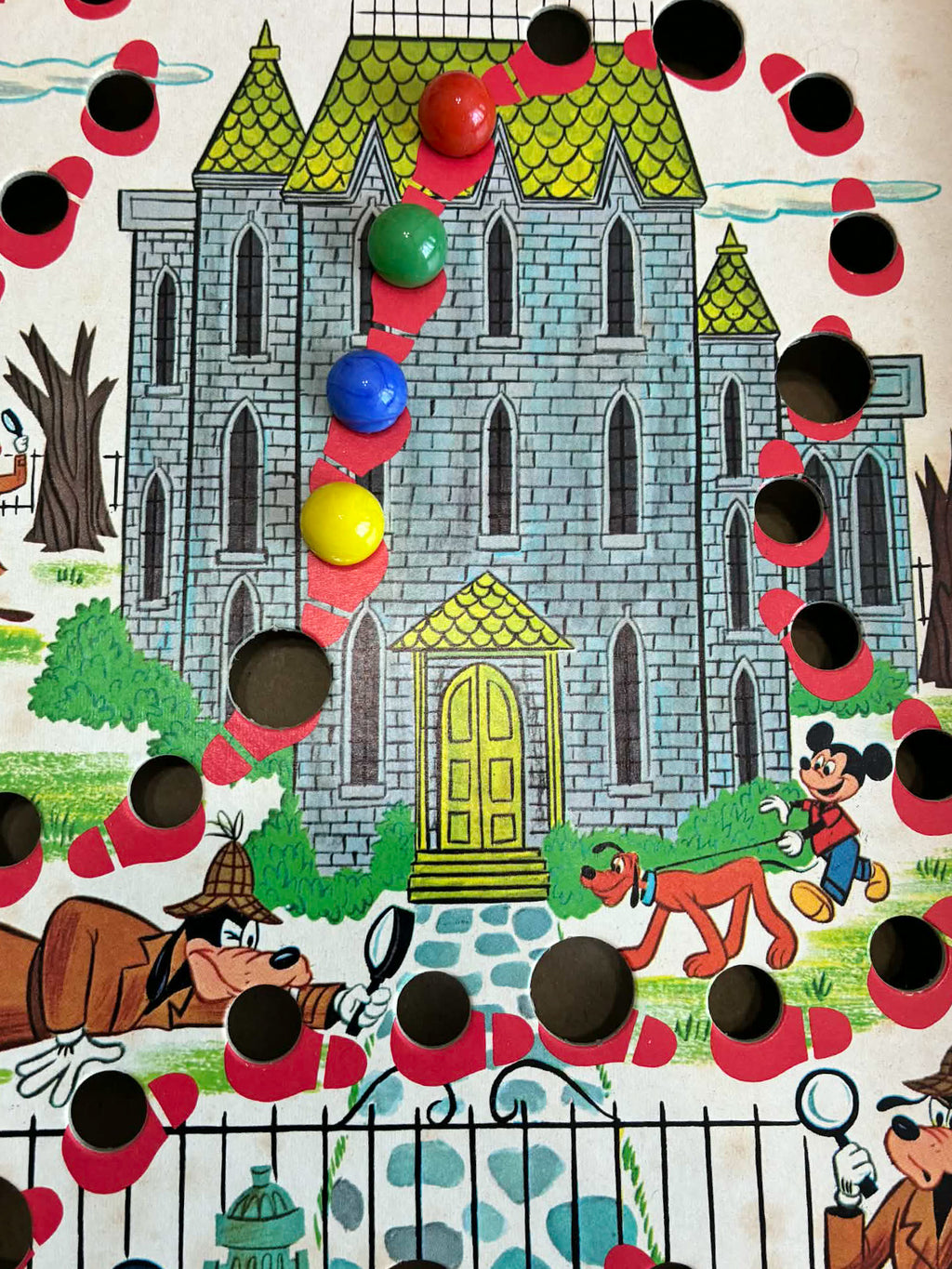 Vintage  Disney 1970 “Goofy Finds His Marbles” board game