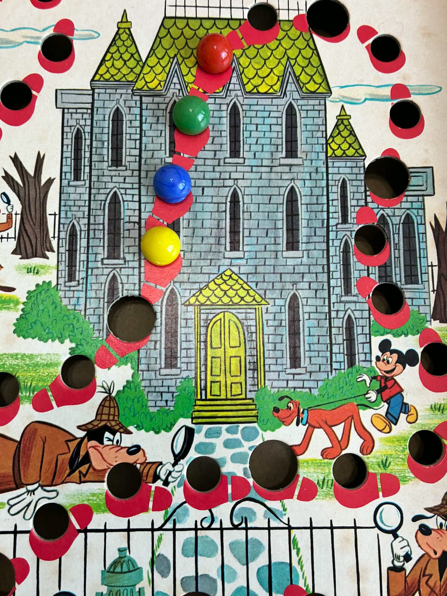 Vintage  Disney 1970 “Goofy Finds His Marbles” board game