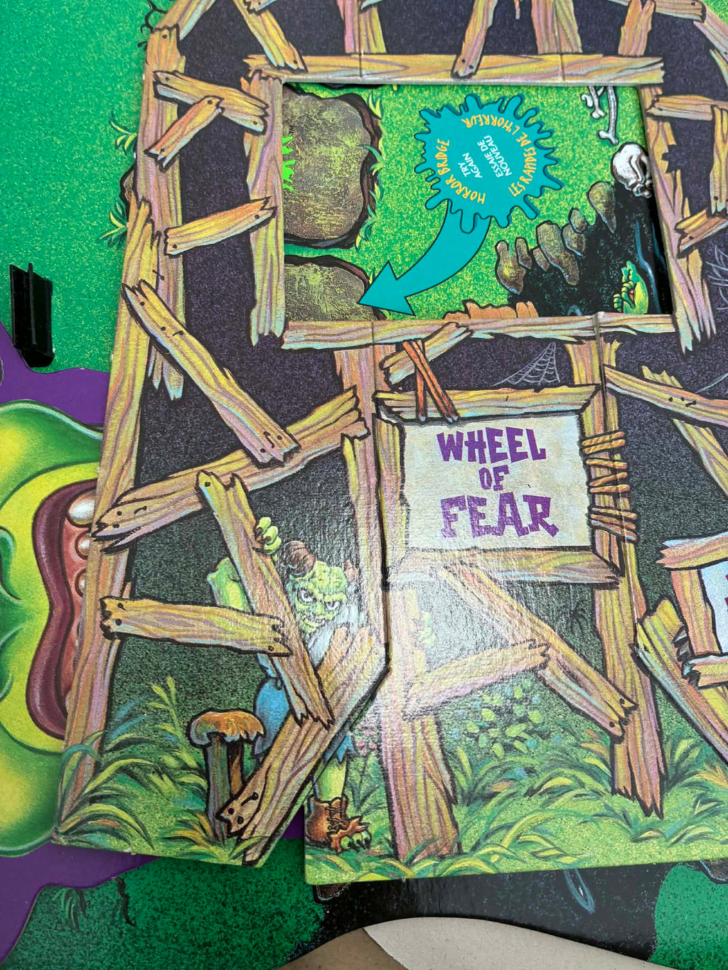 Milton Bradley Goosebumps One Day at Horrorland board game  1996. 100%complete.