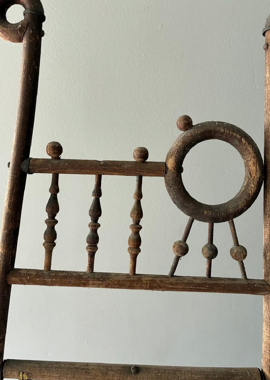Circa 1895 Victorian wooden “Stick And Ball” Studio Easel